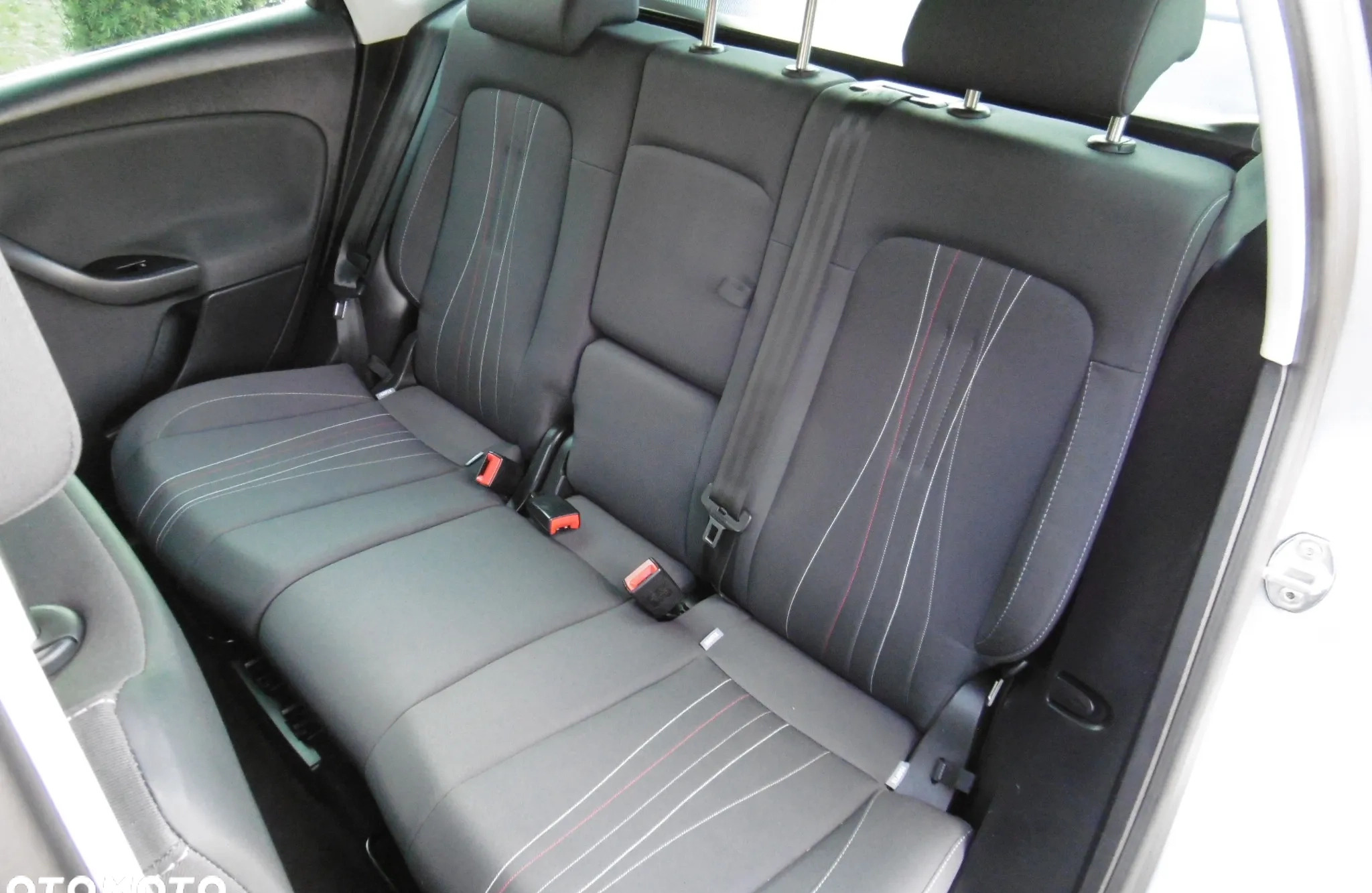 Seat Altea cena 21900 przebieg: 244315, rok produkcji 2011 z Międzychód małe 781